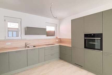 Wohnung Pforzheim - 2 Zimmer, 68 m&sup2;, 766&euro; | Angebot:26434870