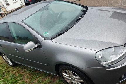 VW Golf 168.000 km 3.200 € Ubstadt-Weiher 76698