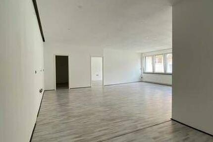 Komplett sanierte Zwei Zimmer Wohnung Pforzheim (Südweststadt) 2 zimmer