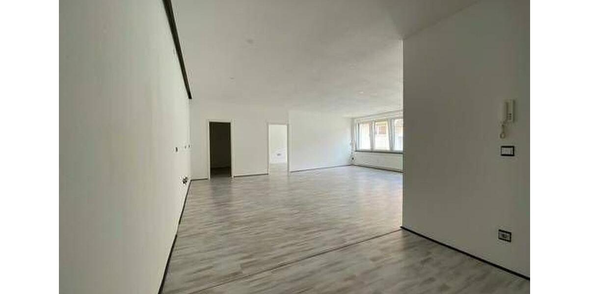 Komplett sanierte Zwei Zimmer Wohnung Pforzheim (Südweststadt) 2 zimmer