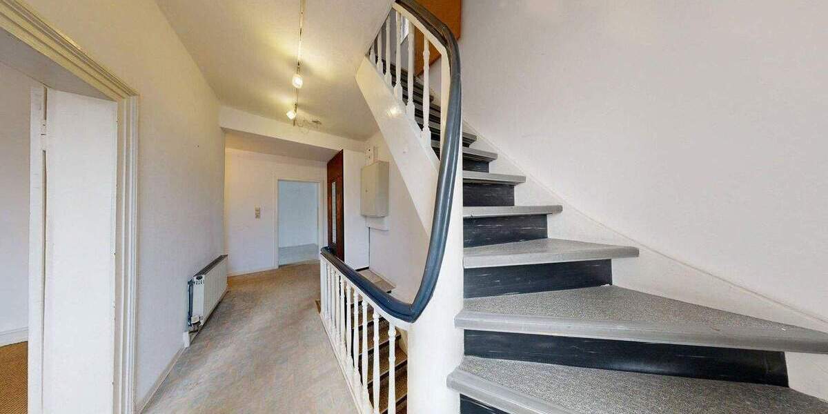 Mehrfamilienhaus, Wohnhaus Germersheim - 6 Zimmer, 125 m&sup2;, 220.000&euro; | Angebot:25744479