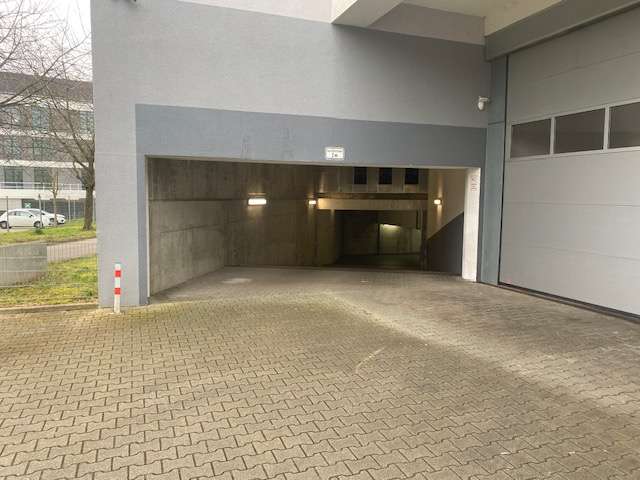 Garagen / Stellplätze Karlsruhe Daxlanden - 60&euro; | Angebot:19930560