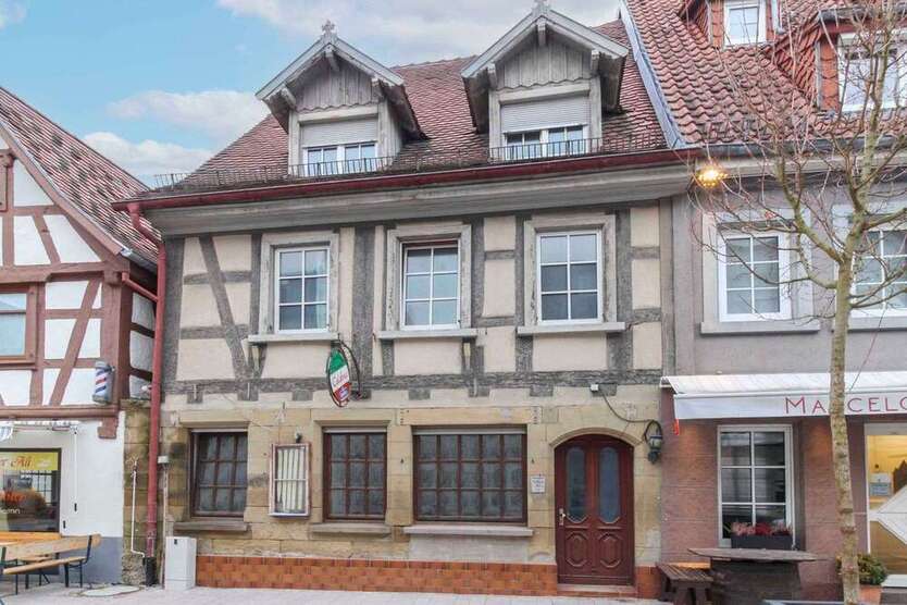Haus zum Kaufen in Bretten 399.000 € 225.28 m²
