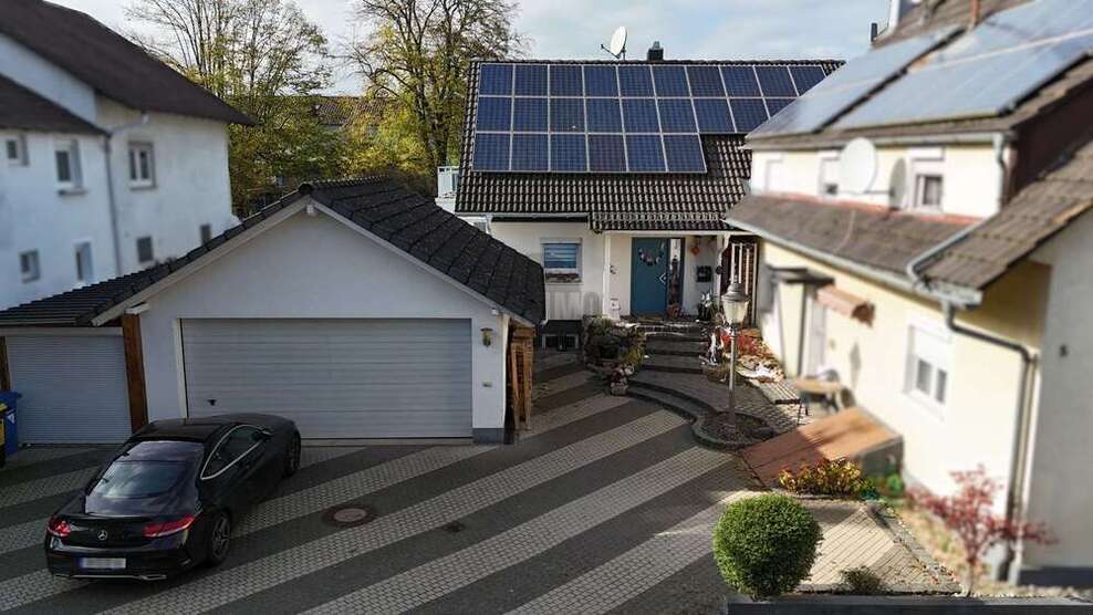 Haus zum Kaufen in Baden-Baden Sandweier 530.000 € 128 m²