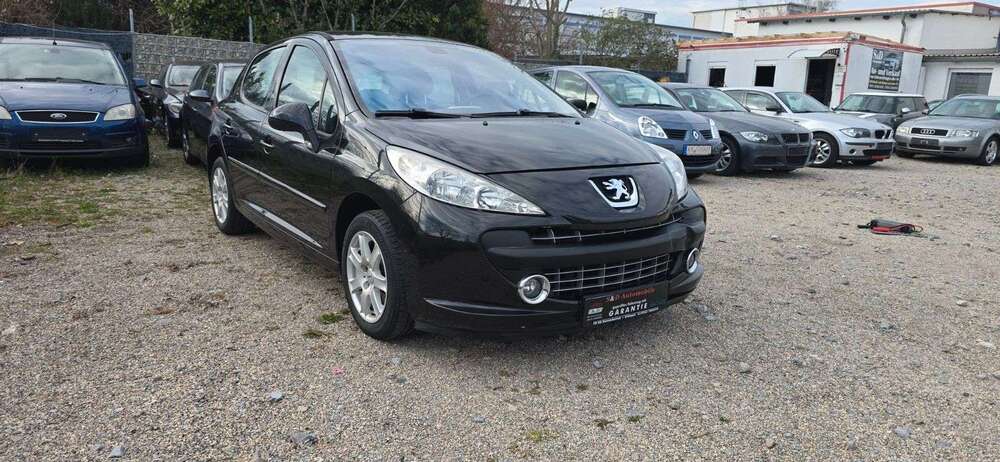 Peugeot 207 136.600 km 3.499 &euro; Ettlingen 76275