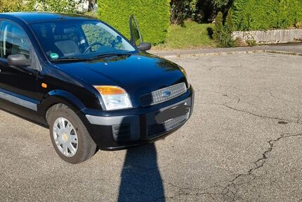 Ford Fusion 107.200 km 2.800 € Knittlingen 75438