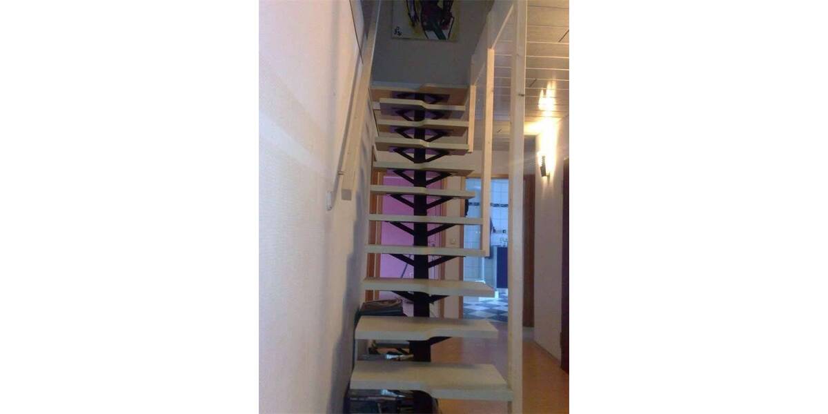 Etagenwohnung Pforzheim Nordstadt - 5 Zimmer, 140 m&sup2;, 299.000&euro; | Angebot:25708057