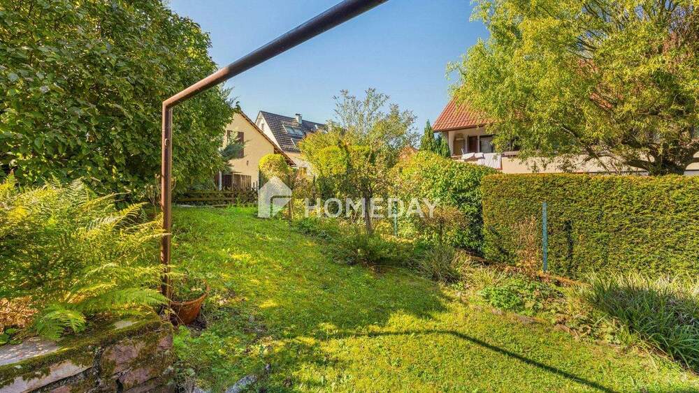 Großzügiges MFH mit Garten, Balkone, Terrasse und Aussicht: ideal für Familien und Visionäre 9 zimmer