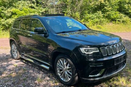 Jeep Grand Cherokee 60.000 km 28.900 € Landau 76829