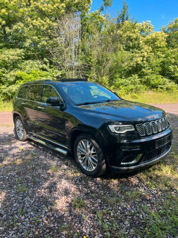 Jeep Grand Cherokee 60.000 km 28.900 € Landau 76829