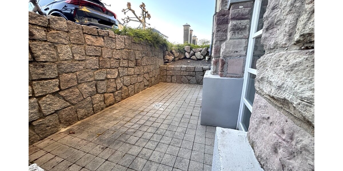 Sanierte Loftwohnung: Mit Terrasse, Stellplatz und Gartenzugang - Etagenwohnung Muggensturm | Angebot:26675597