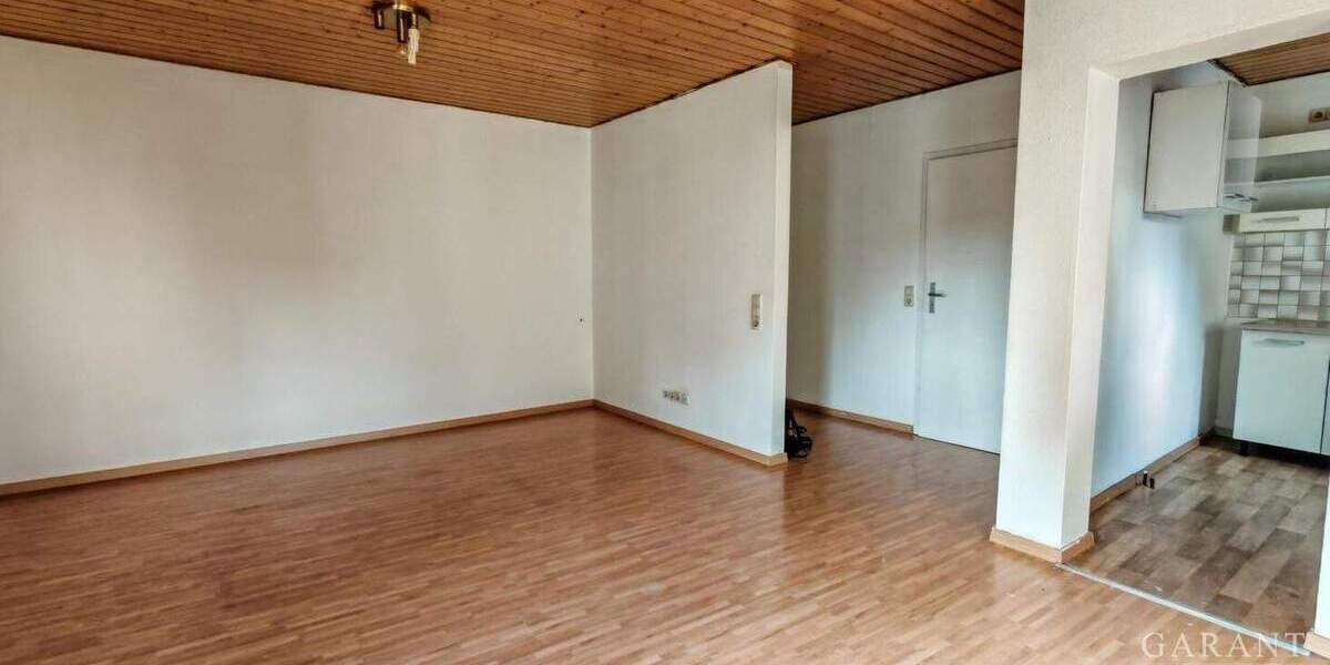 Etagenwohnung Bretten - 3 Zimmer, 82 m&sup2;, 220.000&euro; | Angebot:25802916