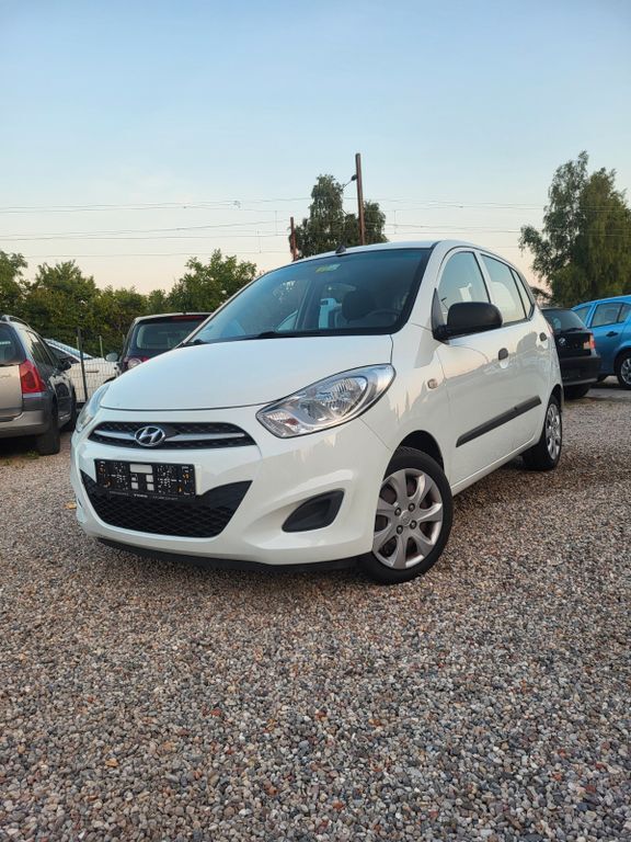 i10
