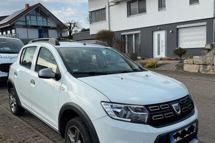 Dacia Sandero 79.500 km 7.400 € Königsbach-Stein 75203