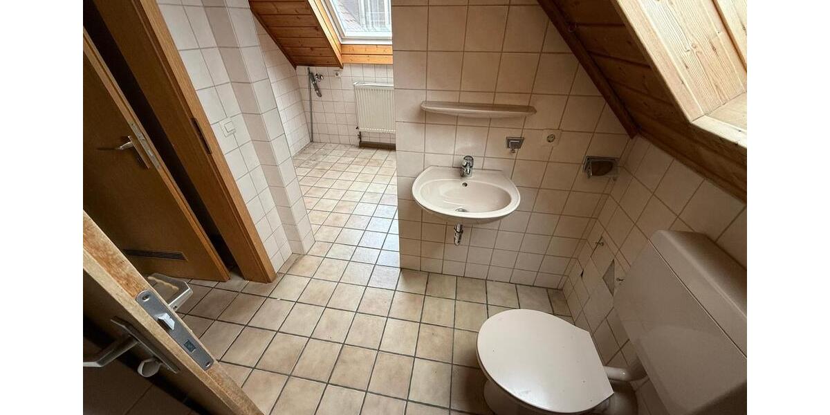 2-Zimmer-Wohnung in Pforzheim mit Einbauküche 2 zimmer