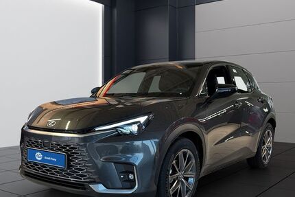 Lexus LBX