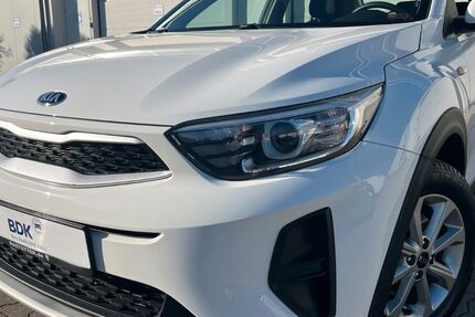 Kia Stonic 71.000 km 11.499 &euro; Maximiliansau 76744