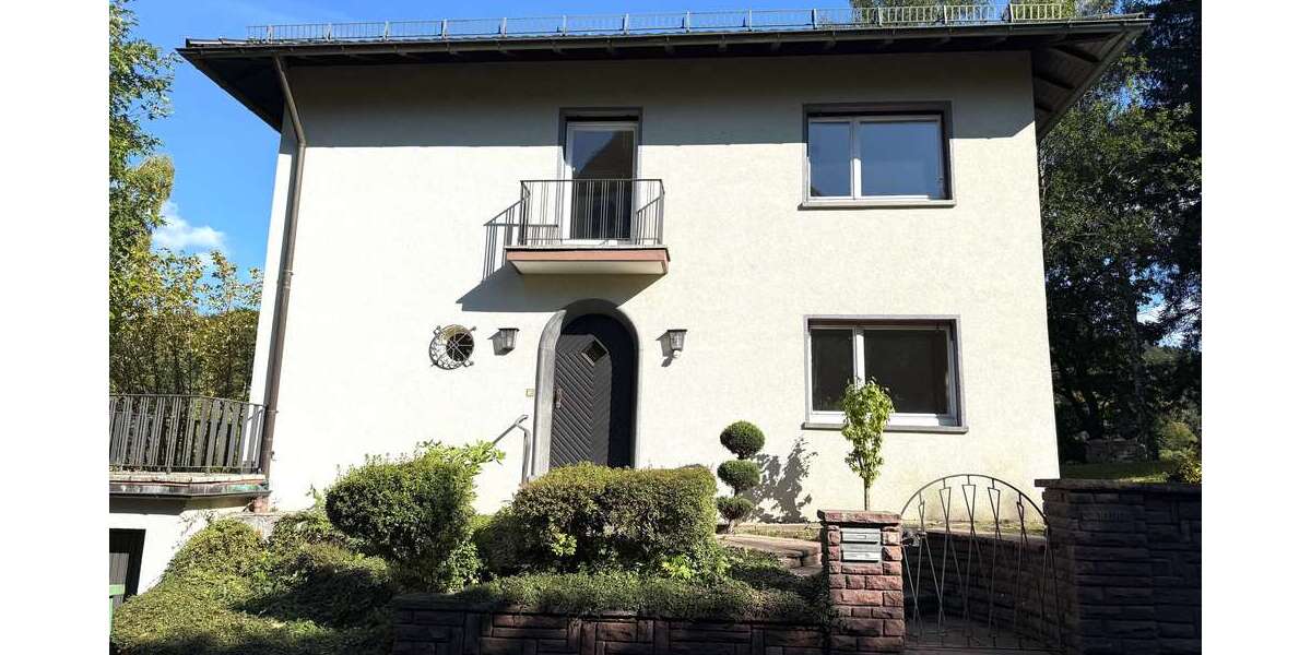 Wohnung zum Mieten in Bad Herrenalb 1.350 € 103.7 m² 4 zimmer