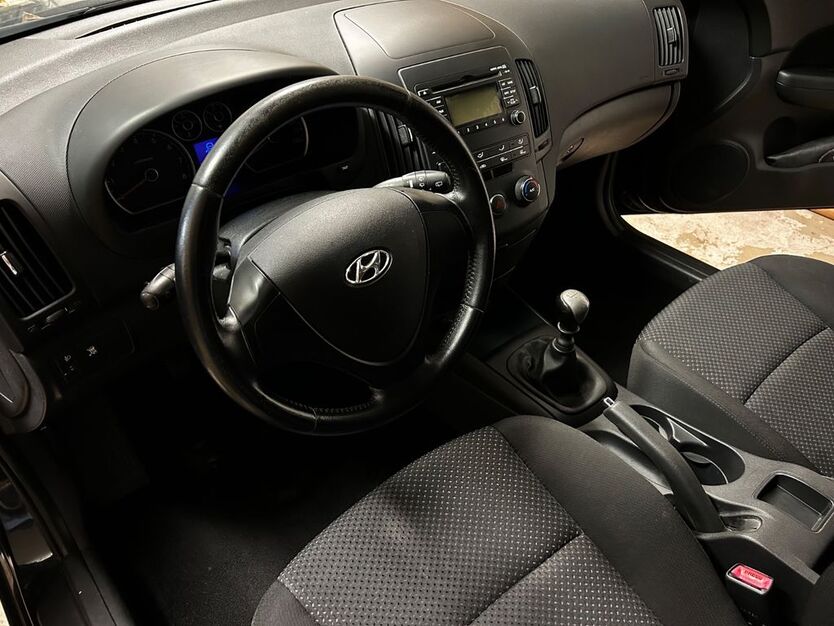 Hyundai i30 159.000 km 3.100 € Bretten 75015