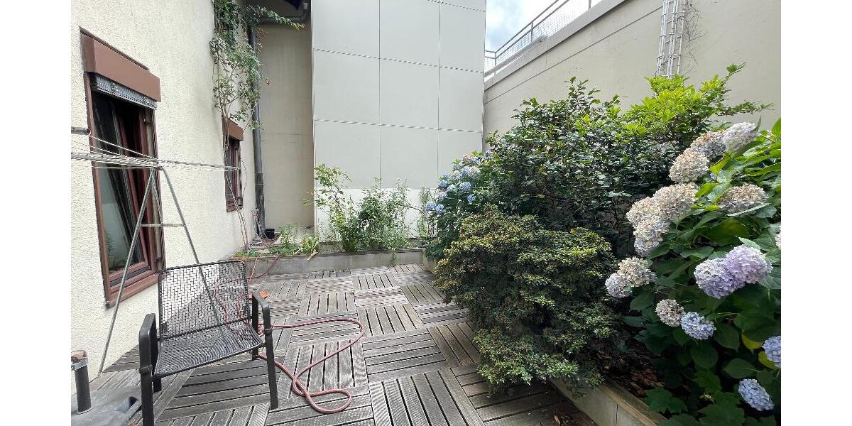 ### RESERVIERT !!!! Geschmackvolles großzügiges Wohnen am Kronenplatz ### 4.5 zimmer