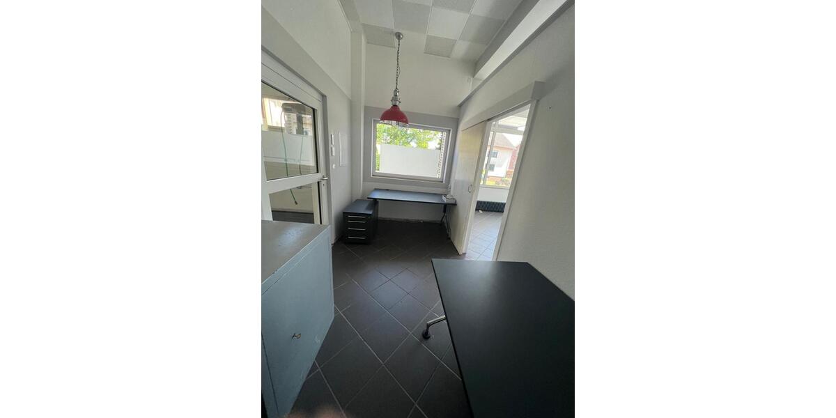 Gewerbeobjekt Ettlingen - 1.000&euro; | Angebot:26197801