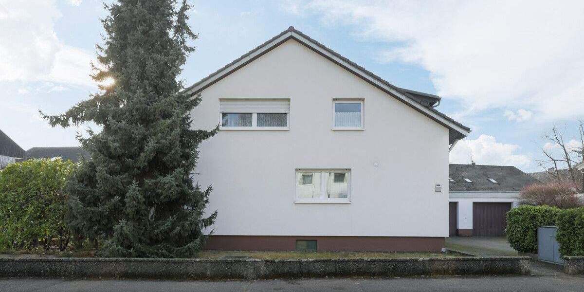 Mehrfamilienhaus, Wohnhaus Baden-Baden / Sandweier Sandweier - 8 Zimmer, 188 m&sup2;, 650.000&euro; | Angebot:25276152