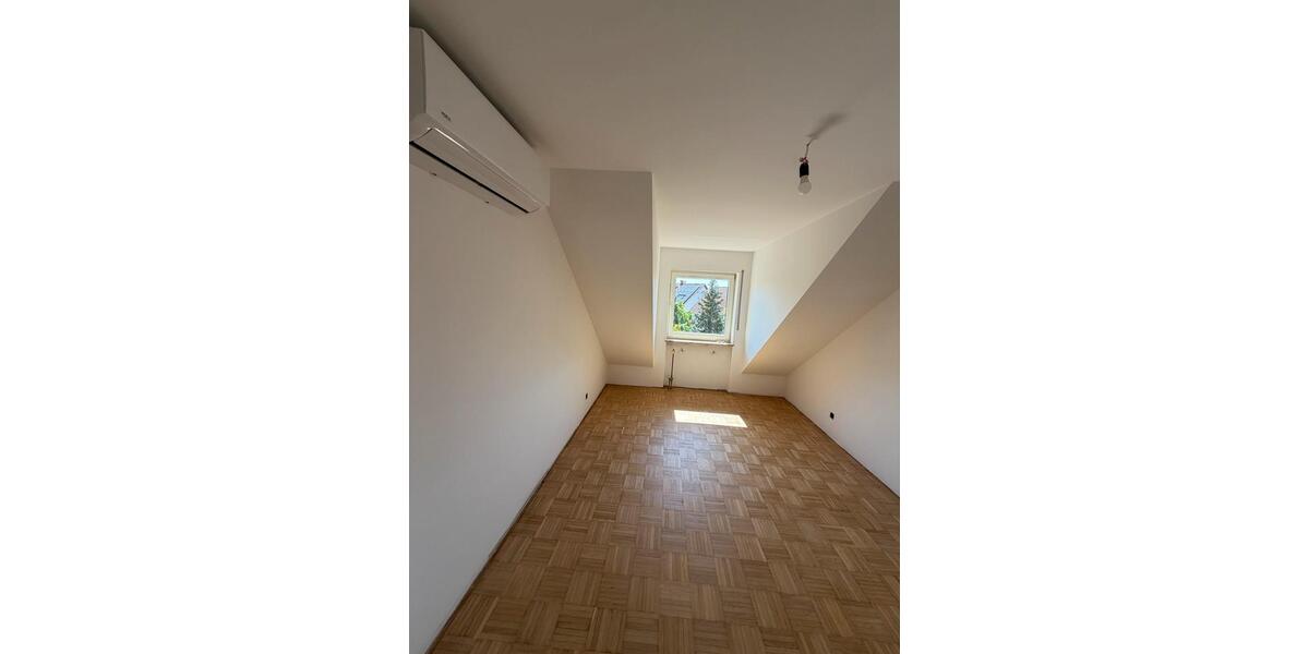 Etagenwohnung Germersheim - 3 Zimmer, 84 m&sup2;, 1.070&euro; | Angebot:26394061
