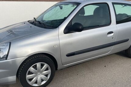 Renault Clio 17.000 km 5.850 &euro; Herxheim 76863