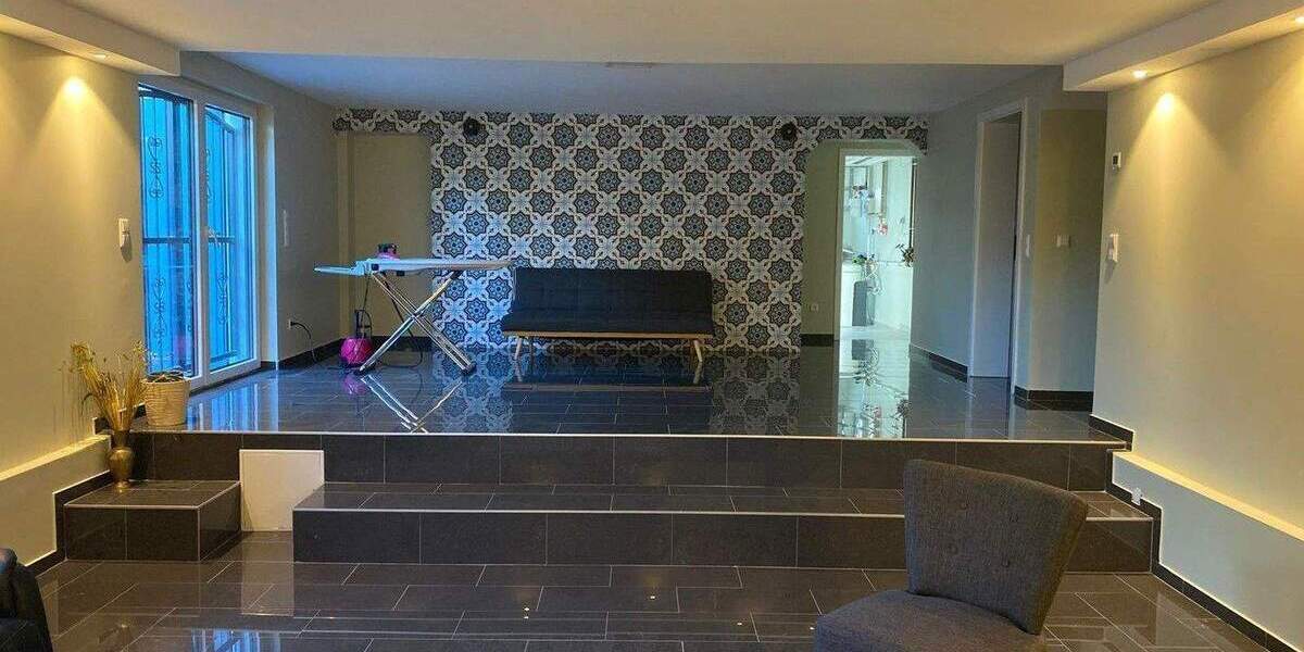 Einfamilienhaus Karlsruhe Durlach - 8 Zimmer, 253 m&sup2;, 1.490.000&euro; | Angebot:25722314