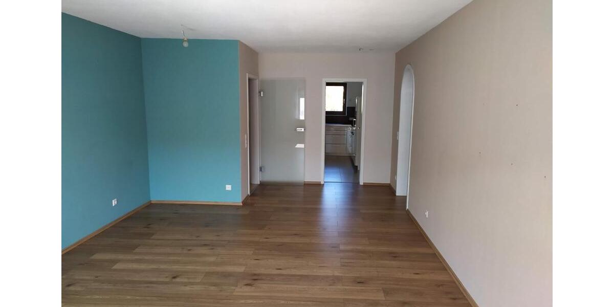 Dachgeschoßwohnung Pforzheim Nordstadt - 3 Zimmer, 73 m&sup2;, 775&euro; | Angebot:25083222