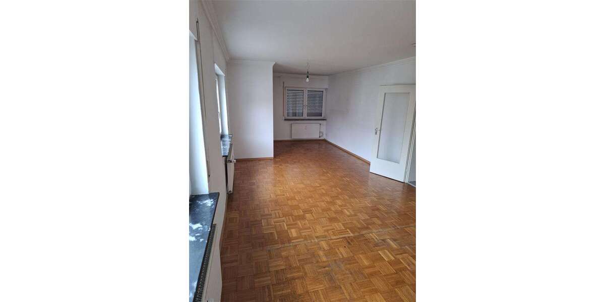Etagenwohnung Baden-Baden Baden - 3 Zimmer, 77 m&sup2;, 570&euro; | Angebot:26946389
