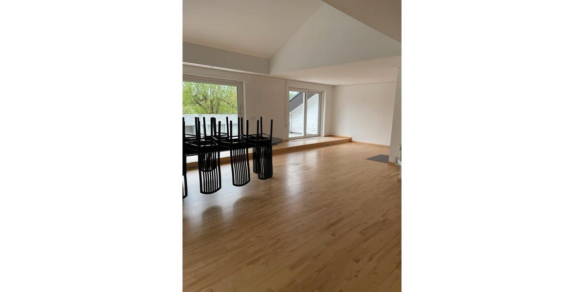 Maisonettenwohnung Karlsruhe Durlach - 6 Zimmer, 180 m&sup2;, 2.000&euro; | Angebot:26432839
