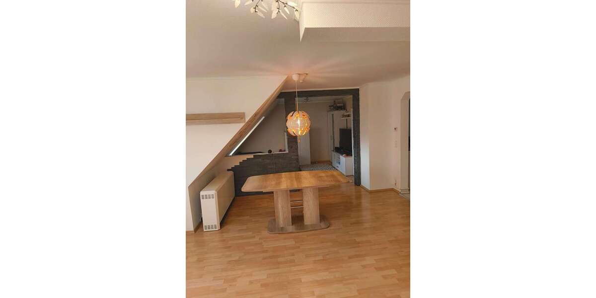 Helle Maisonette mit Dachspitze und Stellplätzen - Maisonettenwohnung Rastatt | Angebot:26302142