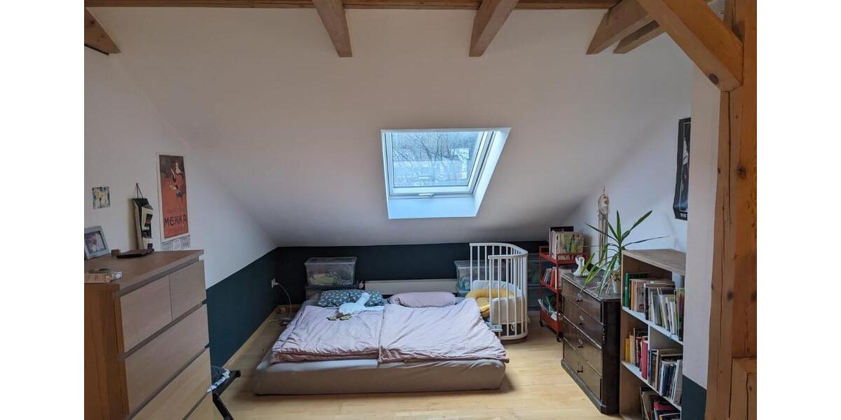 Dachgeschoßwohnung Pforzheim Weststadt - 3.5 Zimmer, 113 m&sup2;, 275.000&euro; | Angebot:25821956