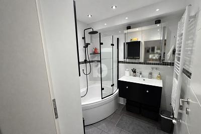 WOHNQUALITÄT PUR: SANIERT MIT AUSSICHT - Etagenwohnung Graben-Neudorf Neudorf | Angebot:25419851