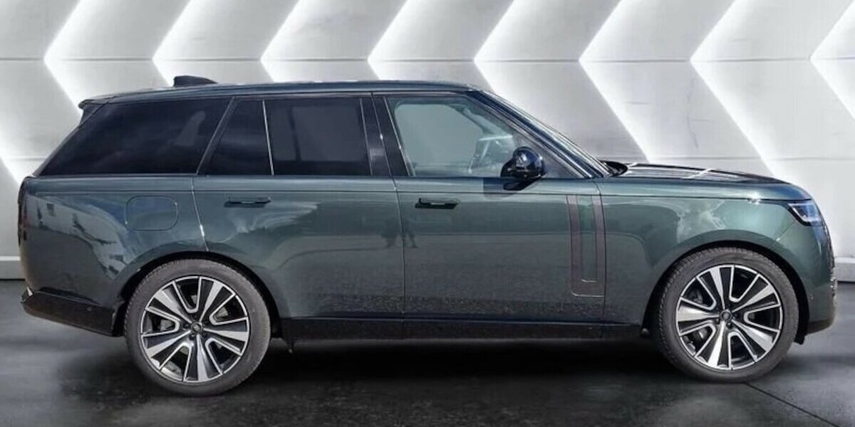 Land Rover Range Rover SE 15.000 km 129.998 &euro; Landau 76829