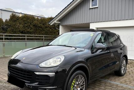 Porsche Cayenne 198.000 km 19.990 &euro; Steinmauer 76479