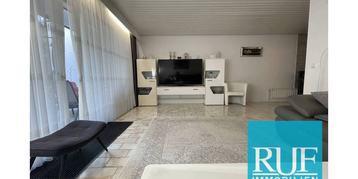Reihenmittelhaus Pforzheim Eutingen - 4 Zimmer, 110 m&sup2;, 360.000&euro; | Angebot:25997914