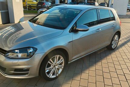 VW Golf 109.961 km 12.900 € Pforzheim 75177