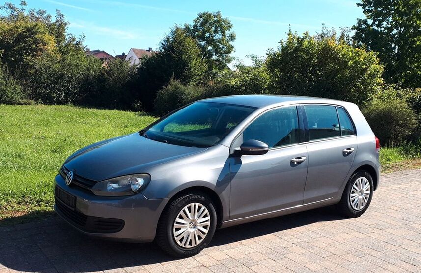 VW Golf 198.000 km 4.500 € Hördt 76771