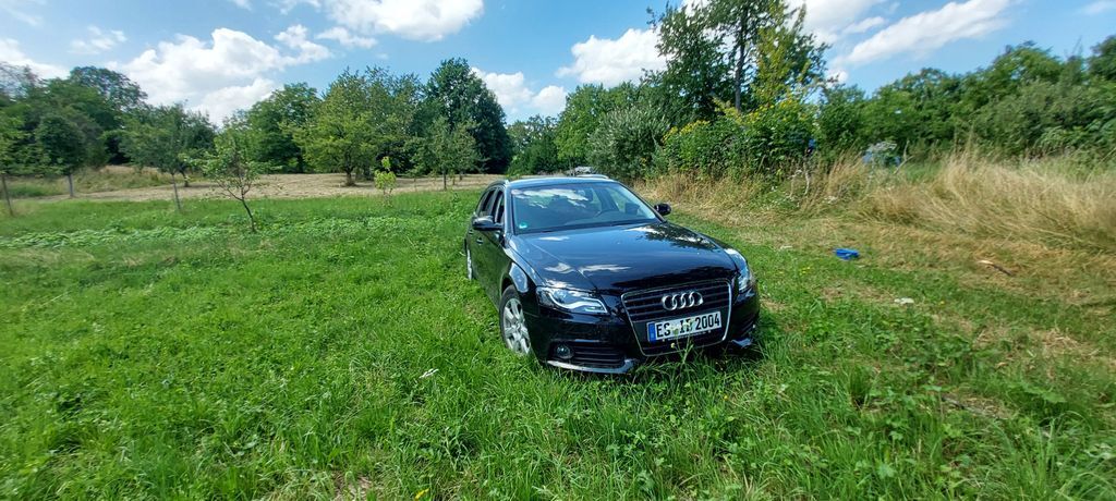 Audi A4 176.000 km 7.500 € Bischweier 76476