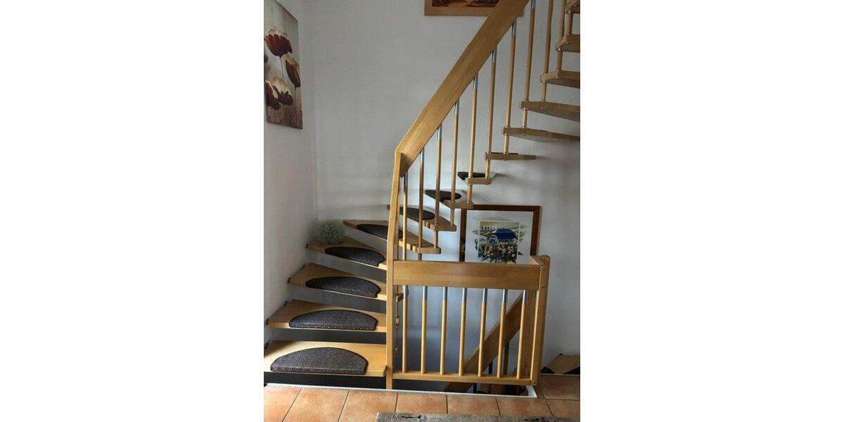 Einfamilienhaus Kieselbronn - 8 Zimmer, 200 m&sup2;, 759.000&euro; | Angebot:27120371
