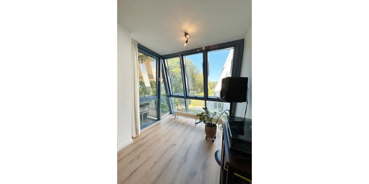 Etagenwohnung Ettlingen - 4 Zimmer, 93 m&sup2;, 1.200&euro; | Angebot:26414138