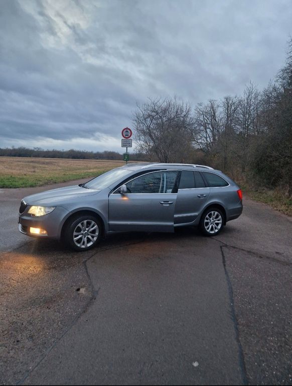 Skoda Superb 251.000 km 7.300 € Lingenfeld 67360