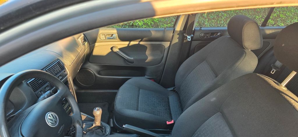 VW Golf 134.960 km 5.500 € Philippsburg 76661