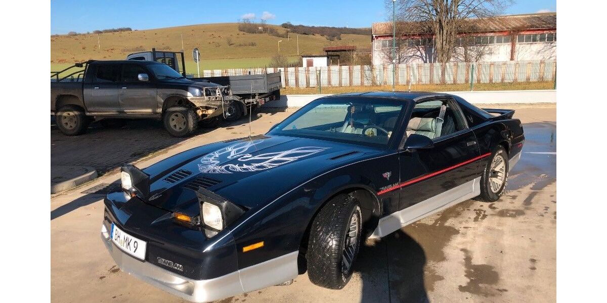 Pontiac Trans Am 230.000 km 14.900 &euro; Gernsbach 76593